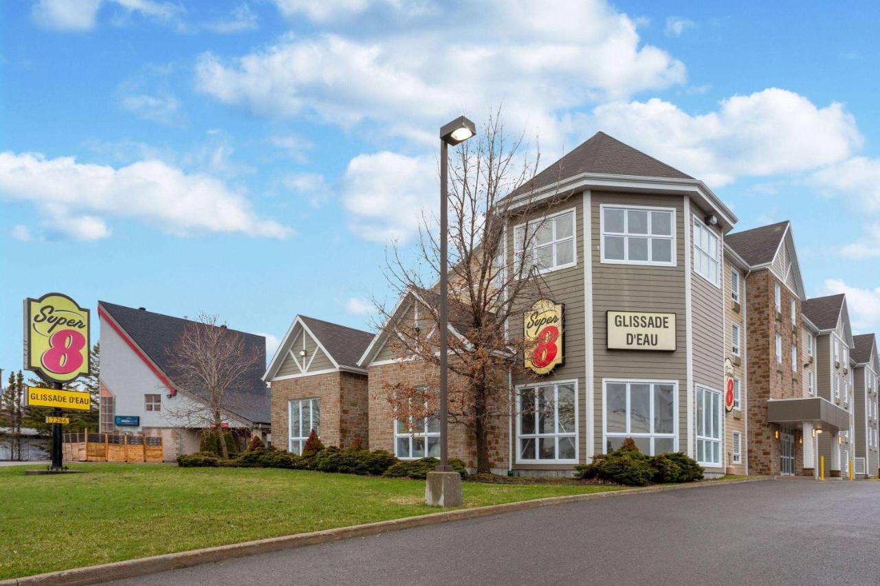 Super 8 By Wyndham Québec Buitenkant foto