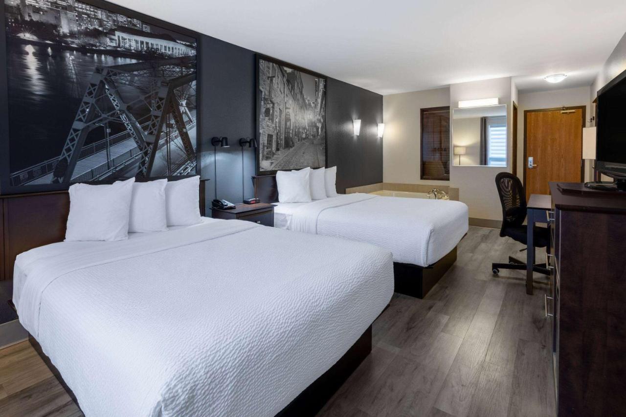 Super 8 By Wyndham Québec Buitenkant foto